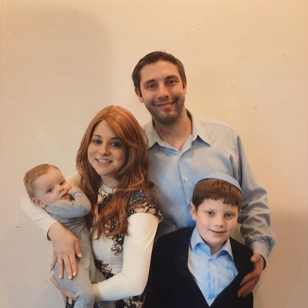 Meet your Posher, Miriam